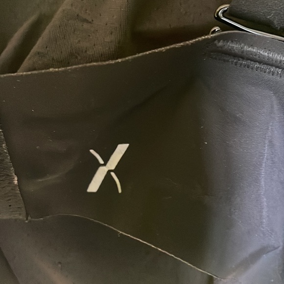 Knix black wingwoman bra size 8+ - Picture 5 of 5